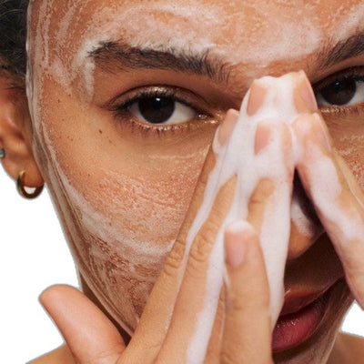 Double Nettoyage K-Beauty : la méthode coréenne expliquée étape par étape